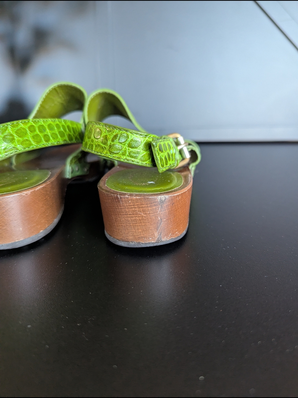 Tod's Croc-Embossed Green Slingback Sandals - Picture 6 of 12